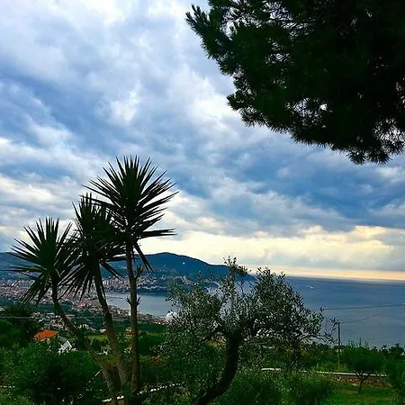 Il Castagno Al Mare